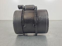 567940