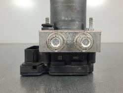 569684