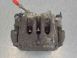 568666