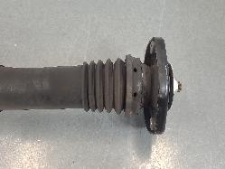 570332