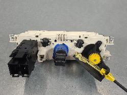 572820