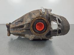 570304