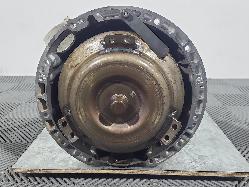 572976