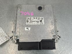 573352