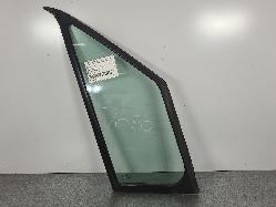 573048