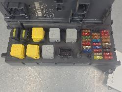 571182