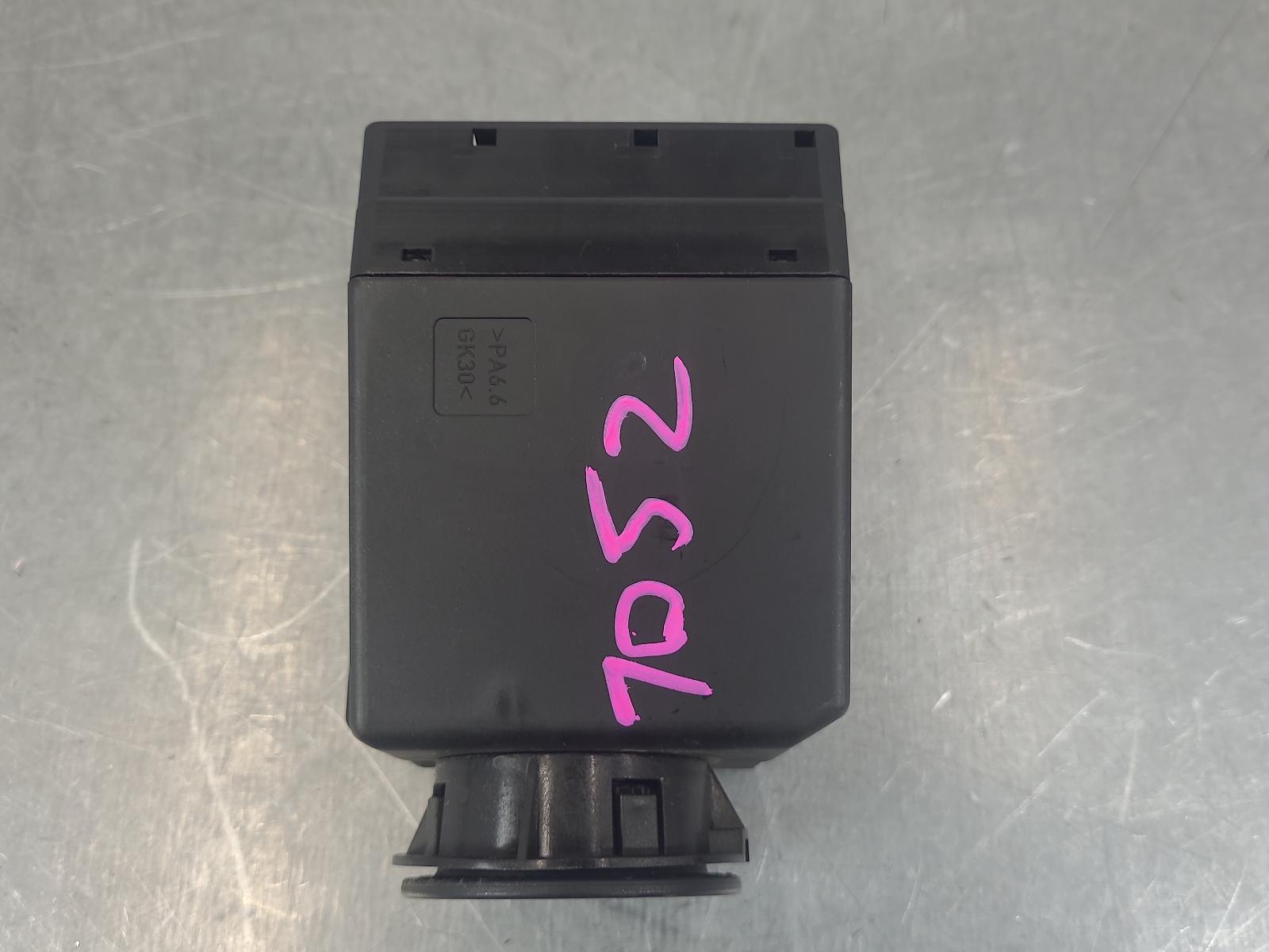 MERCEDES SPRINTER 20062018 IGNITION W/ KEY NCV3, AUTO T/M, 10/0604/18