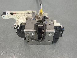 571700