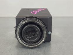 568028