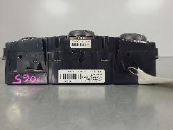 567996