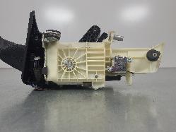 571638