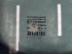 566972
