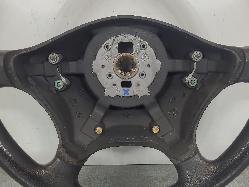 573218