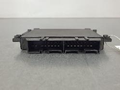 569330