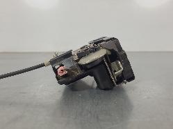 568806