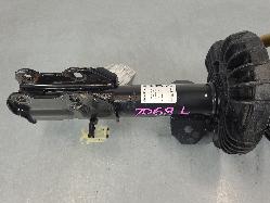 587682