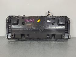 587926