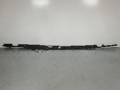 586890