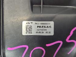 583098