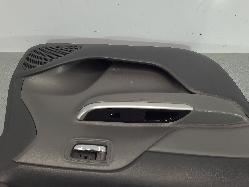 587358
