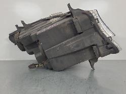 589400