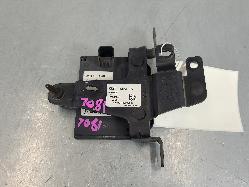 596806
