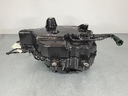 587588