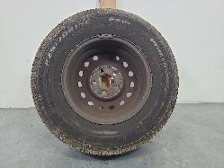 677832