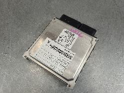 693906