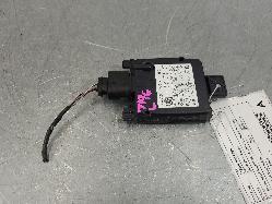 680898