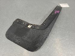 697118