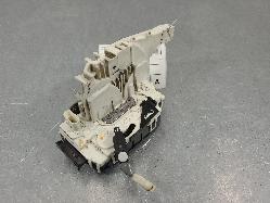 696814