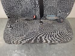 696058