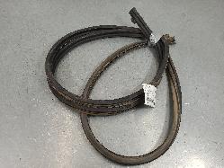 696846