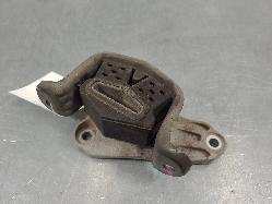 696192