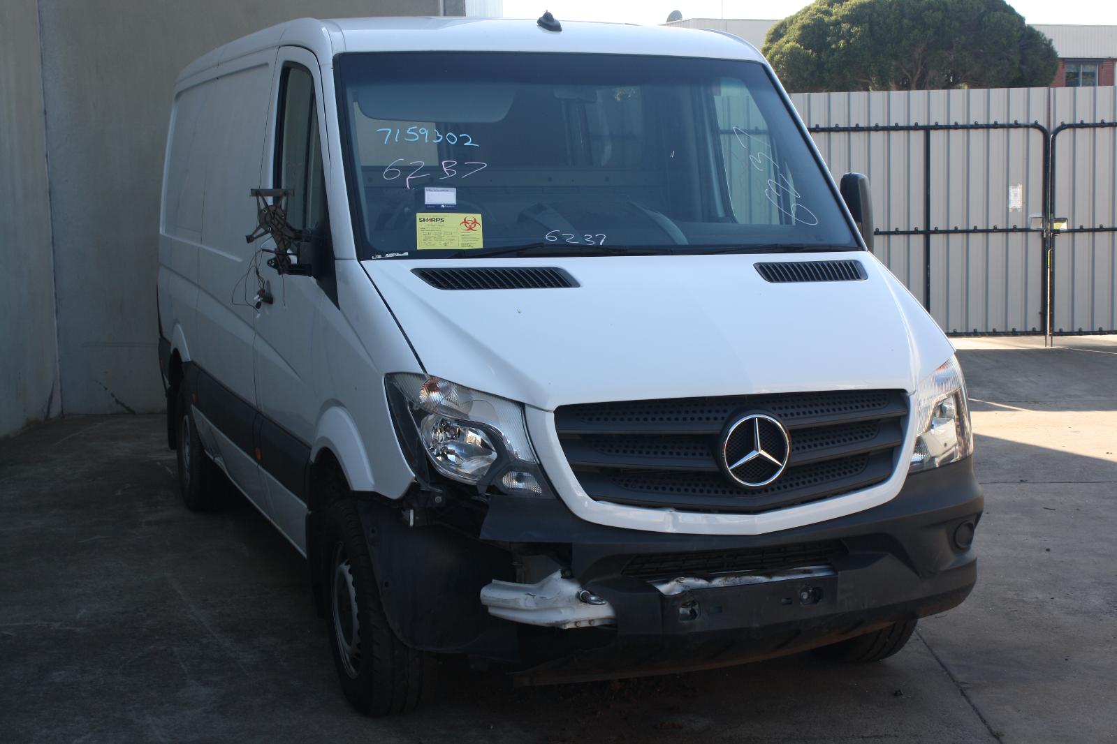 MERCEDES SPRINTER 2006-2018 REAR BUMPER BUMPER BAR END (RH SIDE), NCV3 ...