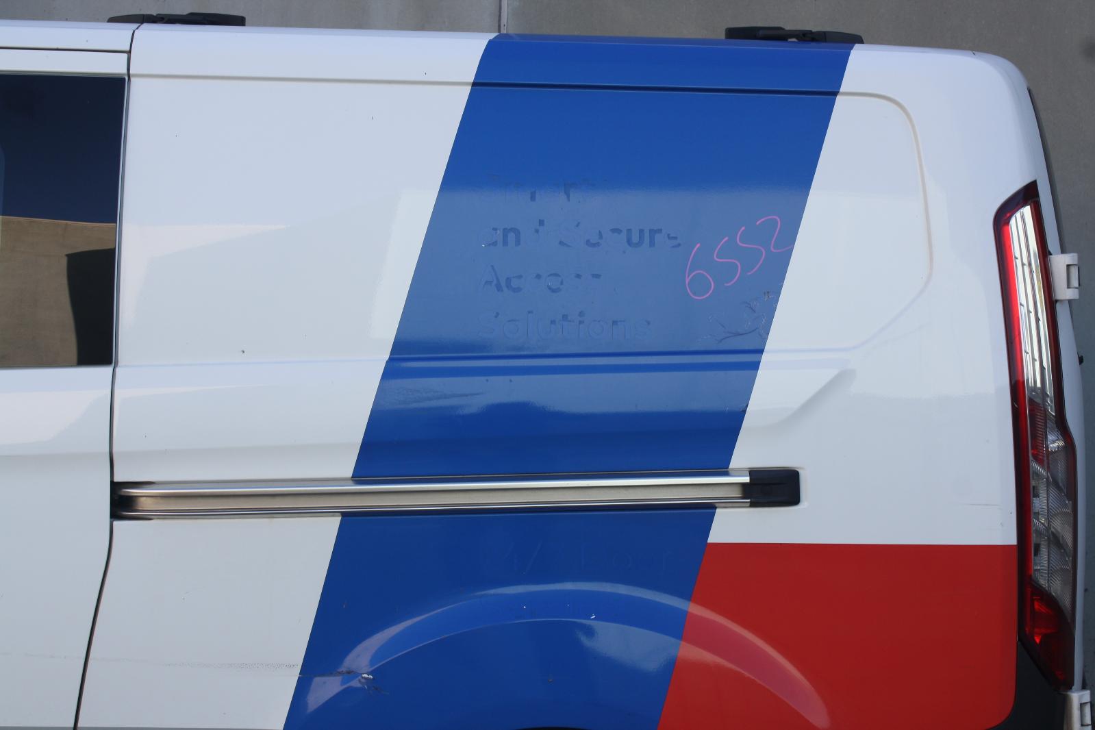 FORD TRANSIT CUSTOM VN 09/20132023 ROOF RACKS Transit Spares