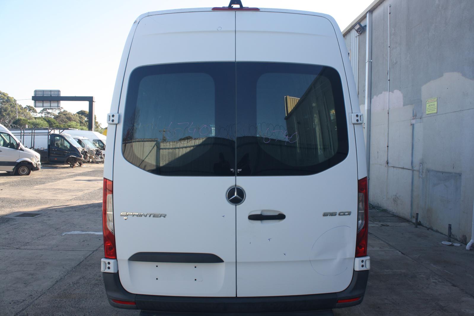 MERCEDES BENZ SPRINTER VS30 05/2018-2024 HANDLE RIGHT OUTER BARN DOOR ...