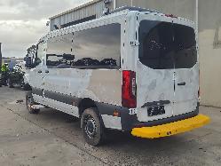 522704