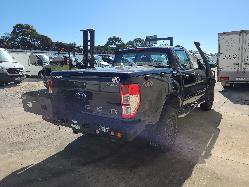 557000
