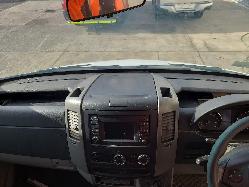 568374