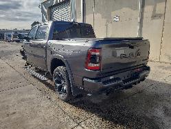 720124