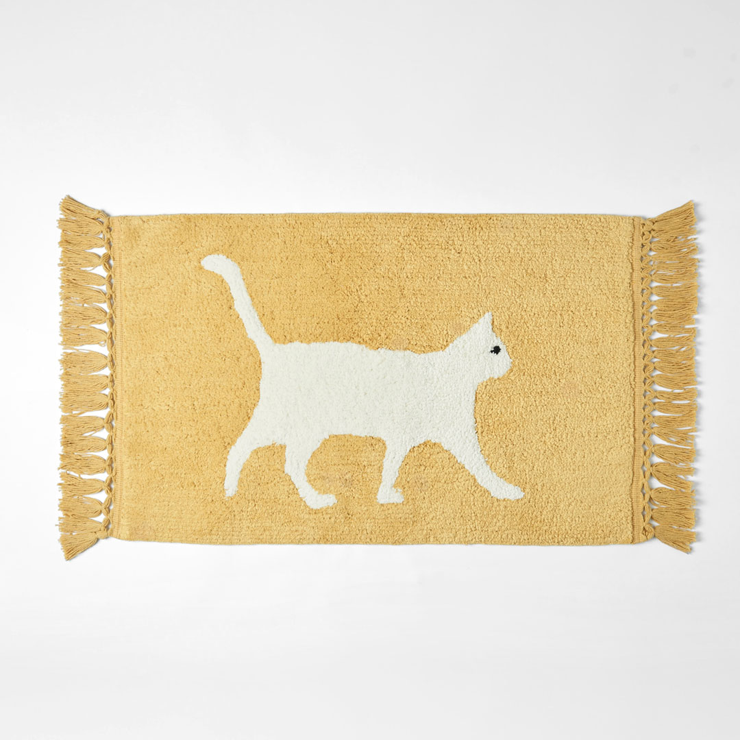 Milo Cat BM w Tassels Bed Bath N' Table