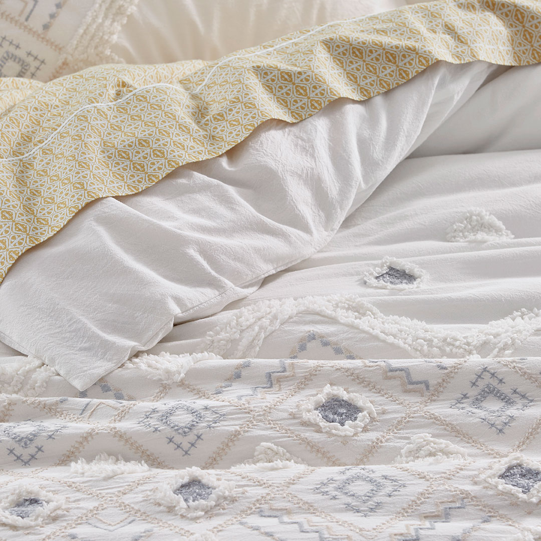 Buy Zuma Quilt Cover Online Bed Bath N' Table