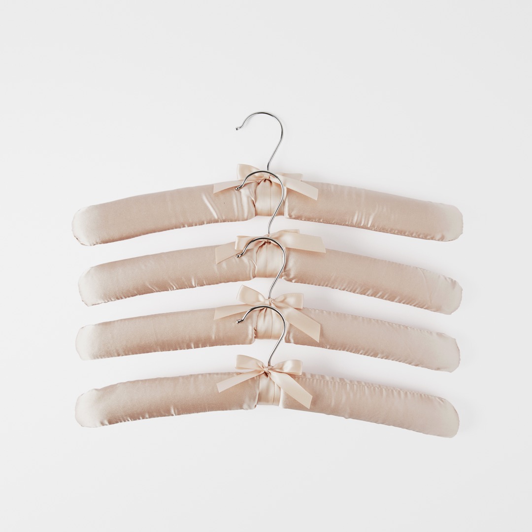 Shop Satin Coat Hangers Set Of 4 Dusty Pink Online Bed Bath N' Table