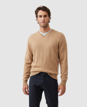 Rodd & Gunn Phoenix V Neck Sweater In Cedar