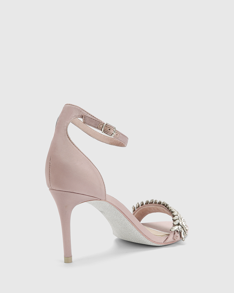 wittner pink heels