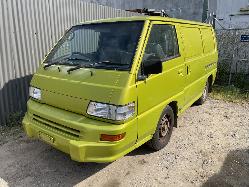 View Auto part Distributor Mitsubishi L300 2002
