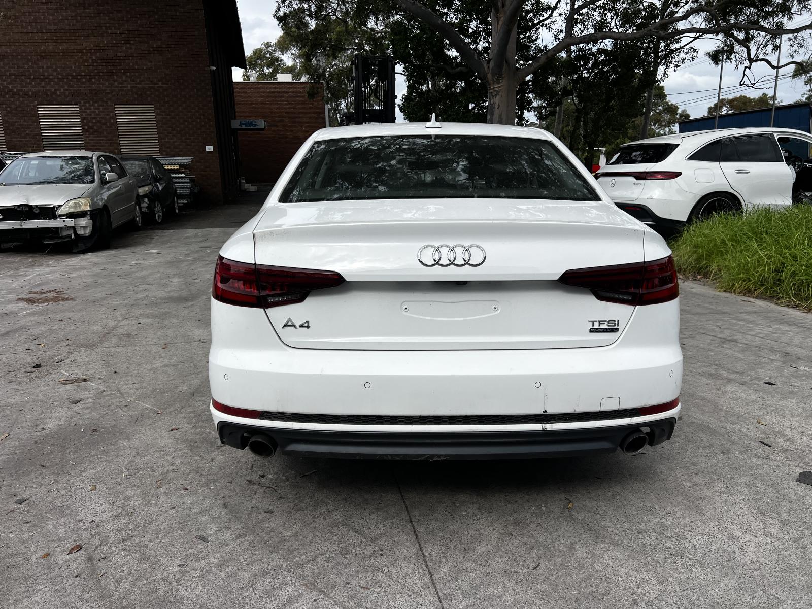 View Auto part Left Taillight Audi A4 2017