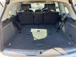 View Auto part Left Front Door Audi Q7 2011